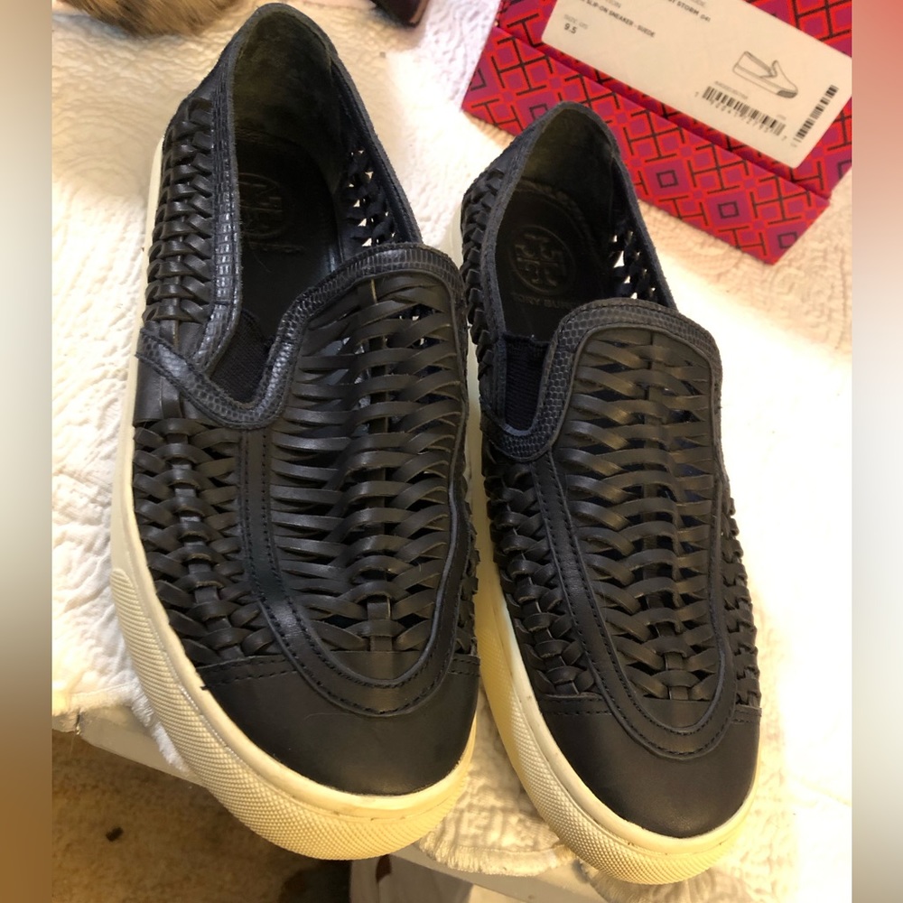 Tory Burch 9.5 Women’s Navy Excellent Deck Shoes